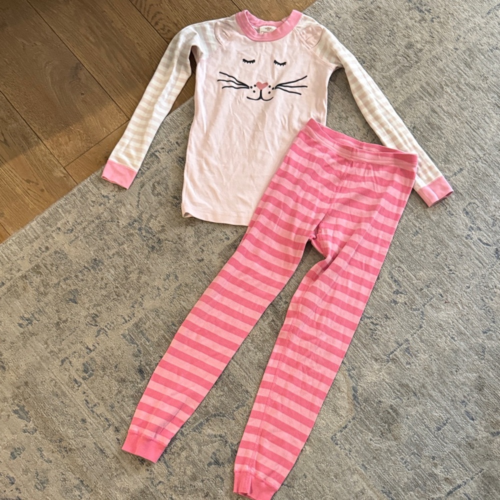 Hanna Andersson Pink and White Cat Pajama Set